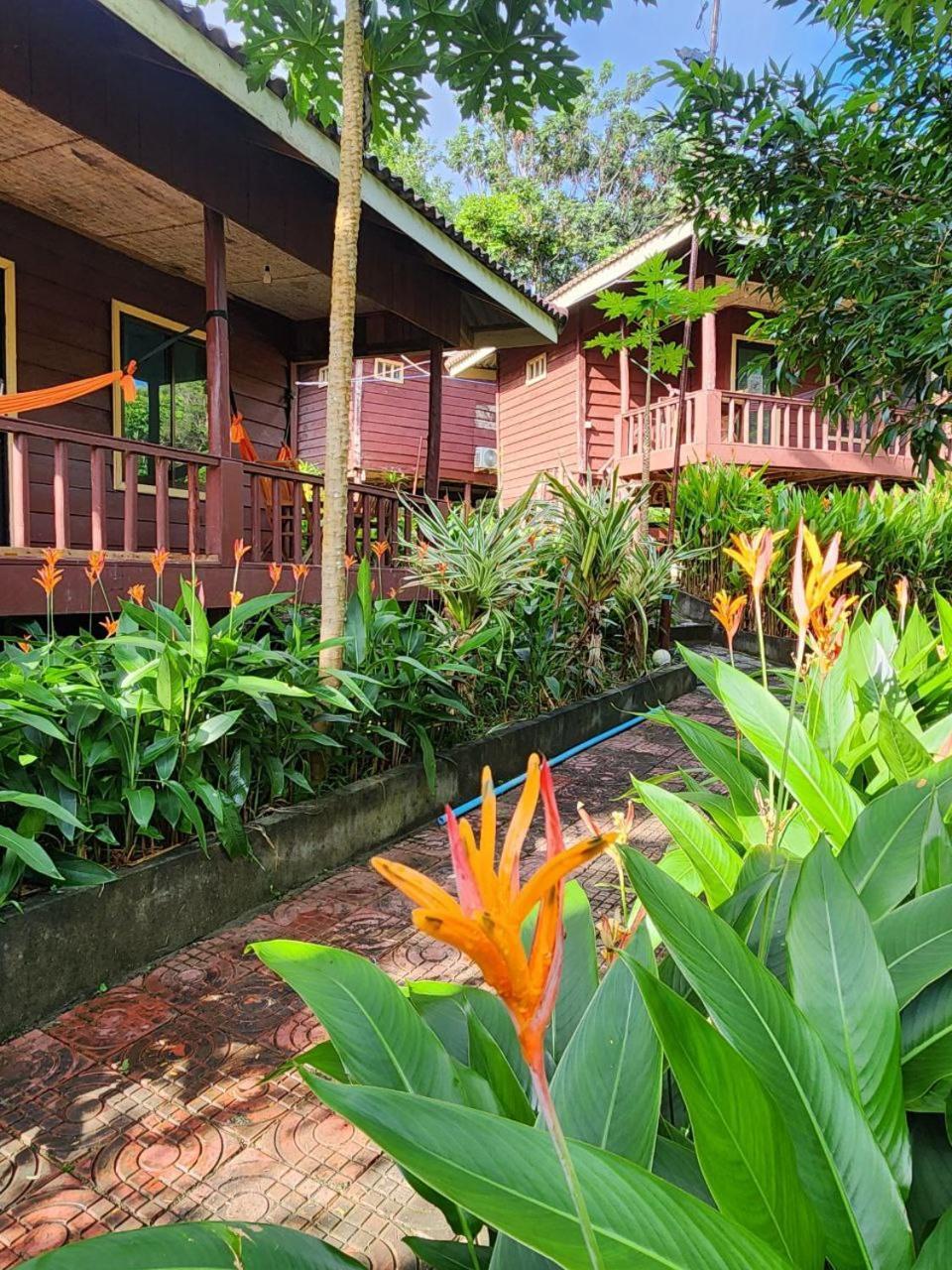 Sweet Jungle Bungalows Kaoh Touch 外观 照片